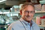 Dr. Larry Corey wins $2.6 million grant to explore using CAR T cells for HIV cure