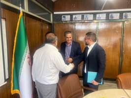 تفاهم‌نامه همکاری میان دانشکده پزشکی دانشگاه علوم پزشکی تهران و گروه دارویی کوبل امضا شد